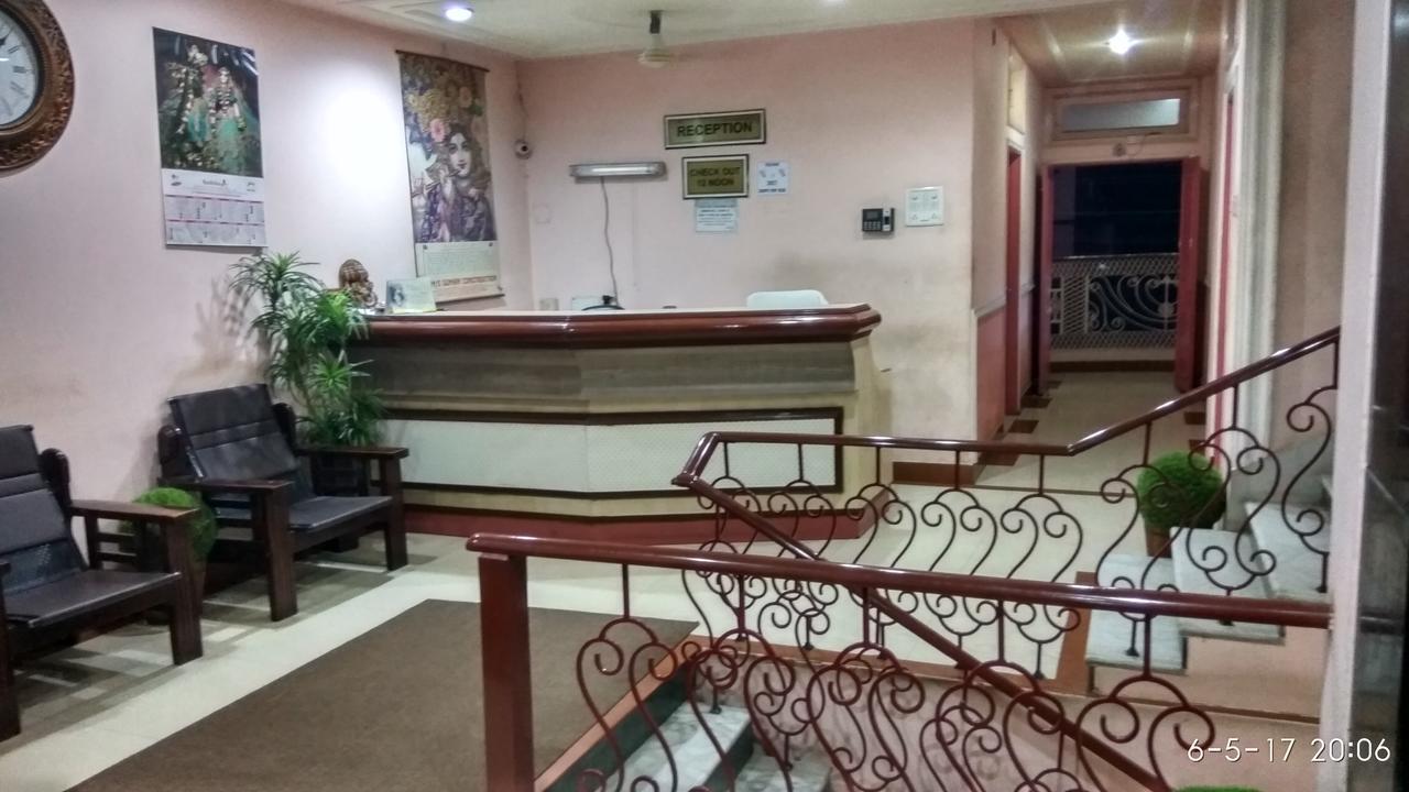 Hotel Varsa Dibrugarh Экстерьер фото